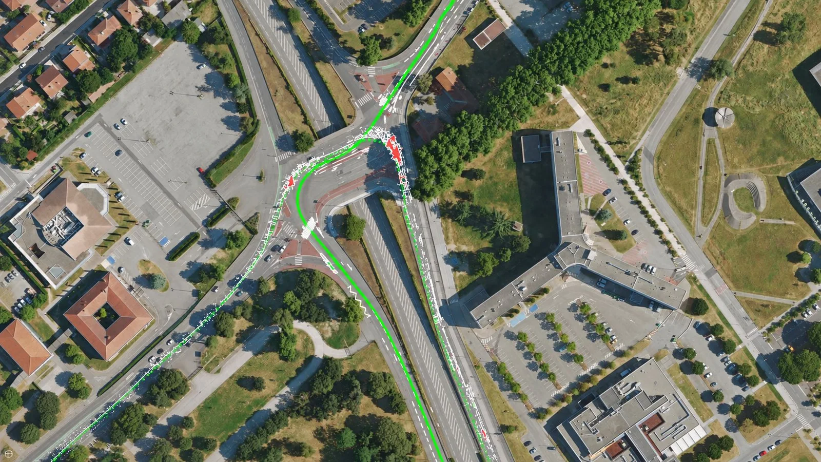 Imajnet Maps and AI - intersection urbaine avec marquages routiers horizontaux extraits par IA